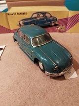 Punch Jep Cij Panhard Dyna 54 Metal Mecanique Boite Superbe