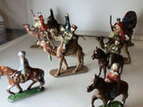 Lot 23 Figurines Quiralu Meharistes