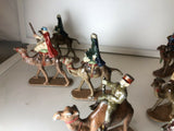 Lot 23 Figurines Quiralu Meharistes