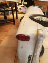 Voiture à Pédales En Tole "Triumph Tr4" 1960 Vintage