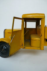 C I J Camion Renault 5,5 T Plateau 43cm Tôle