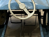 Ancienne Voiture À Pedale En Tole Couleur Bleu