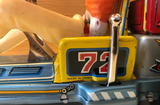 Vintage Années 1950 "Run-a-Panier" chauve-souris O Kart, T.N. Trademark, Nomura toy