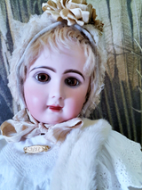 Poupee Jumeau Tres Rare Bébé Louvre  Bouche Fermée. Antique Jumeau Doll