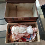 Ancienne Petite Malle Avec Sa Poupée